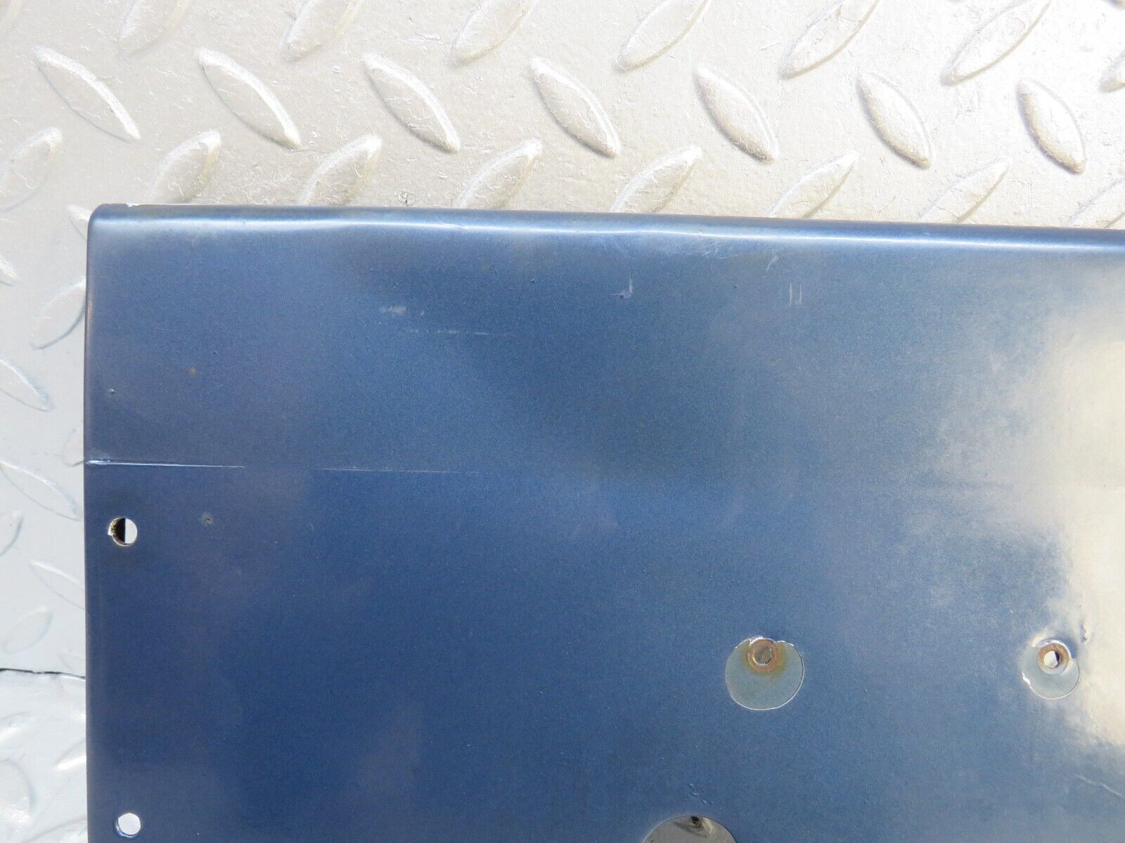 37594 Mercedes-Benz W109 300SEL Fuel Tank Flap Cap 1095840839