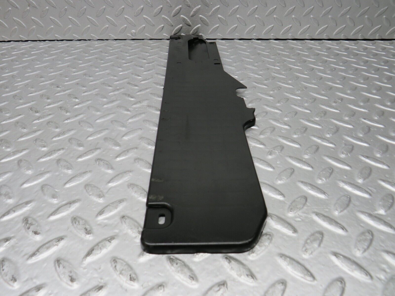 37782 Mercedes-Benz A124 320E Cabriolet Cooling Fan Shroud Left 1245052888