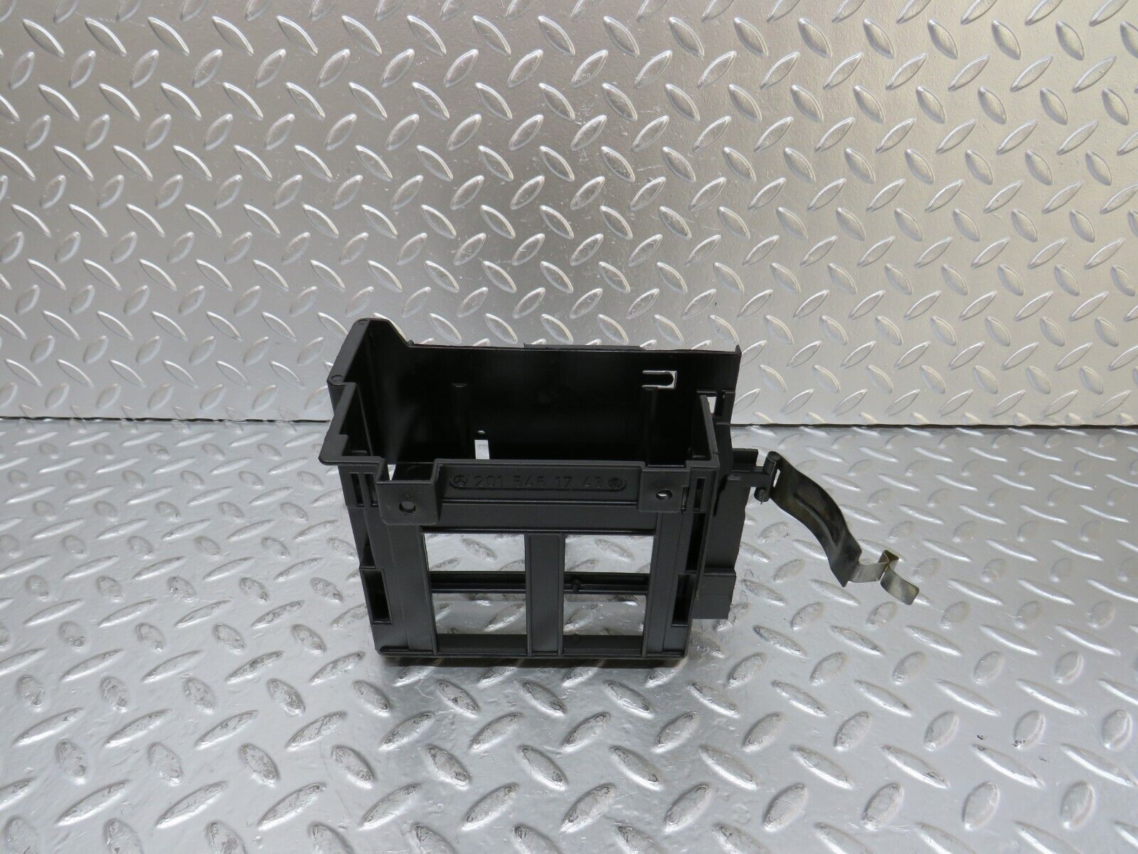 25337 Mercedes-Benz W201 190D ECU Bracket 2015461743