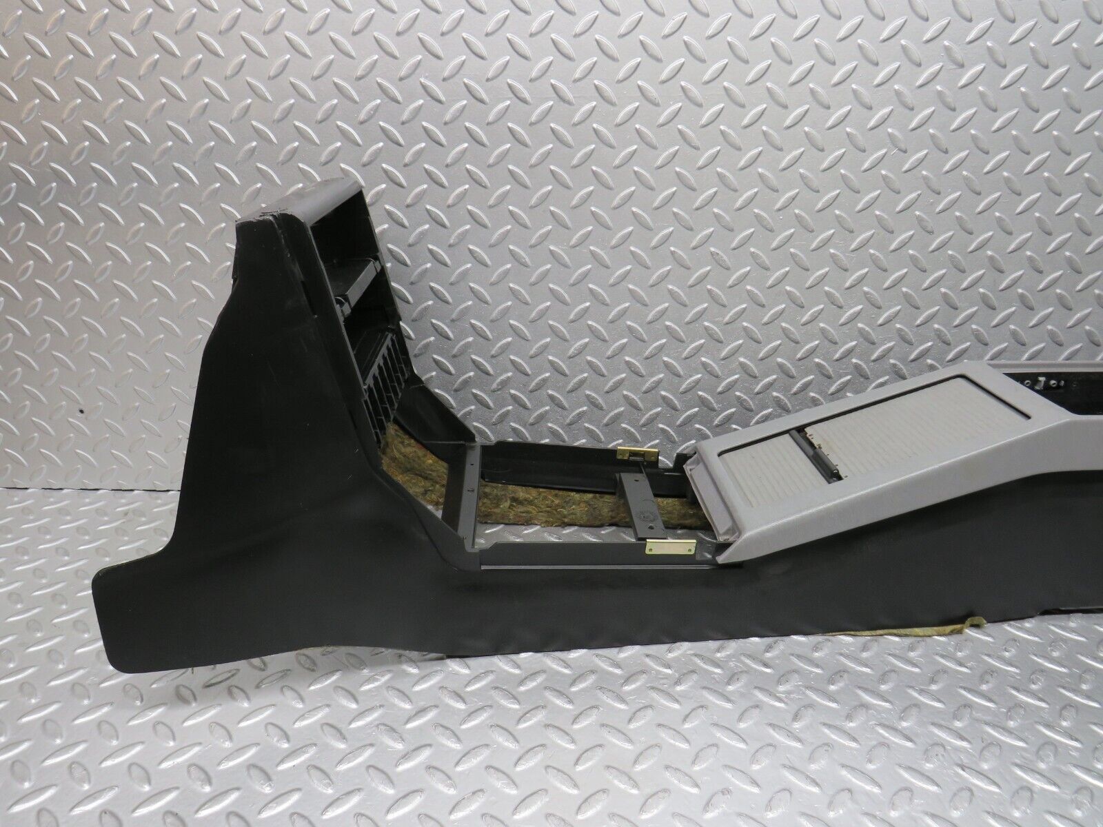 39554 Mercedes-Benz R129 320SL Coupe Centre Console 1296830000