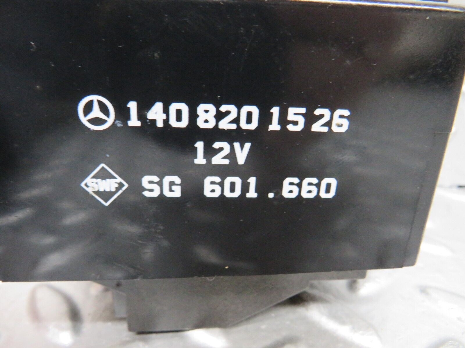 24623 Mercedes-Benz W140 S320 Heated Seat Control Unit 1408201526