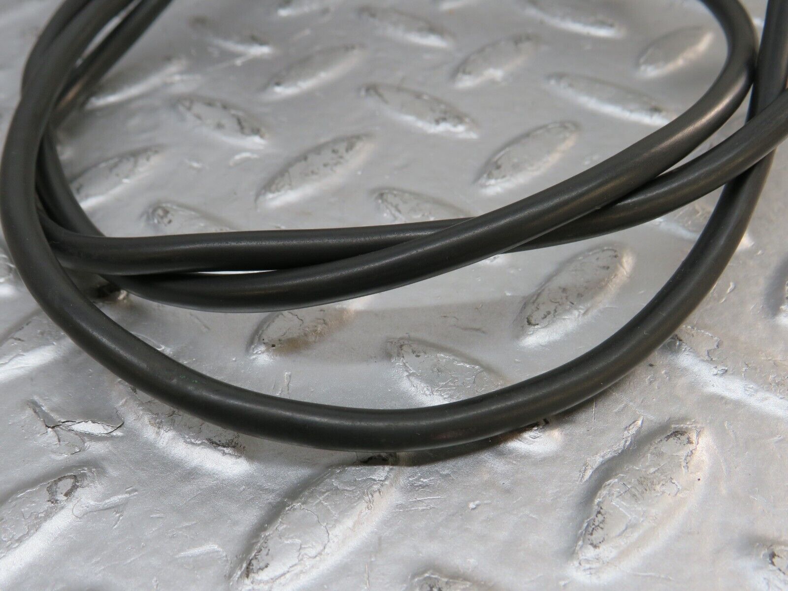 33508 Mercedes-Benz W202 C180 Front Wing Indicator Cable Wire