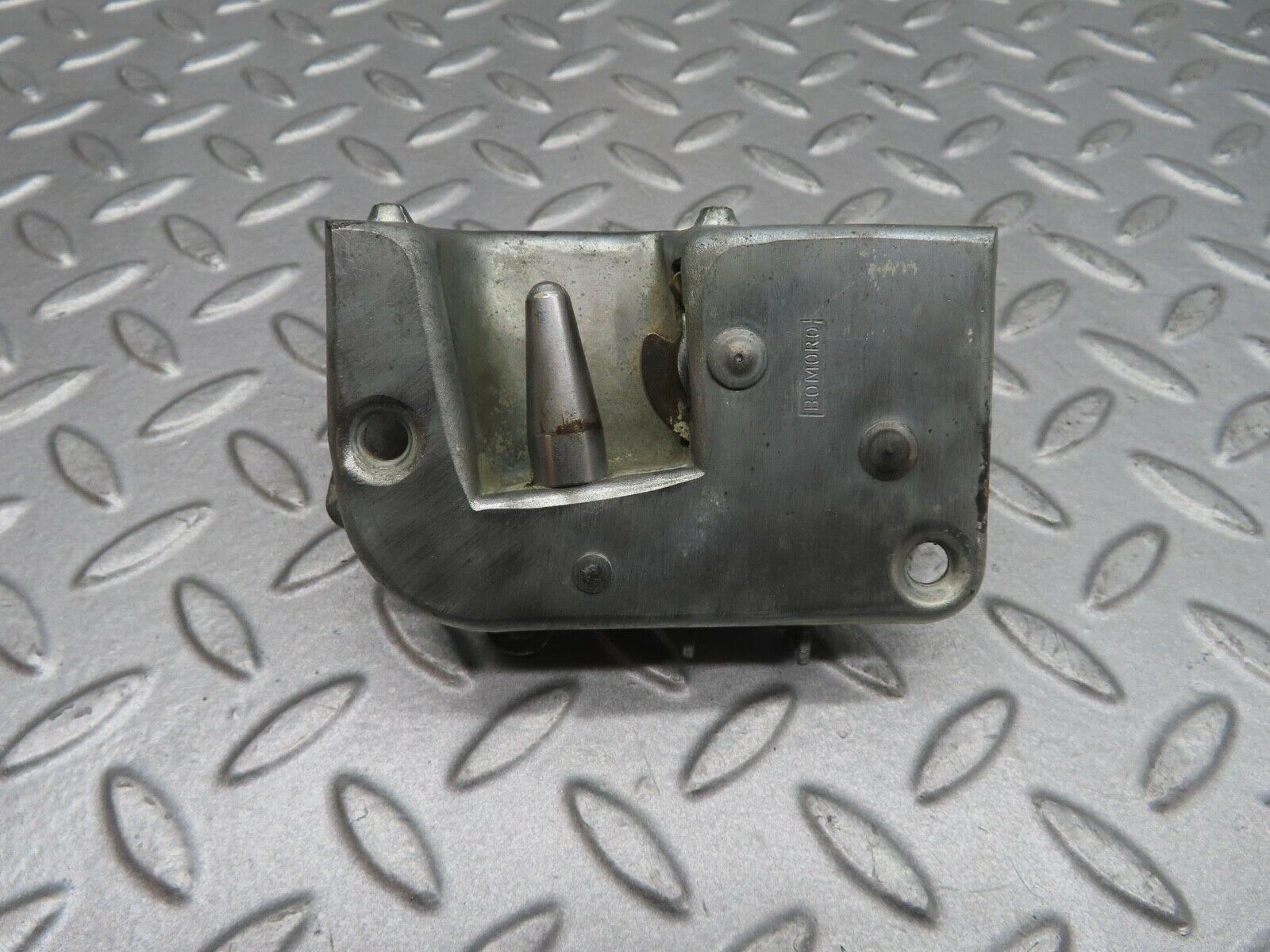 12286 Mercedes-Benz W108 280SE 3.5 Front Left Door Lock Mechanism