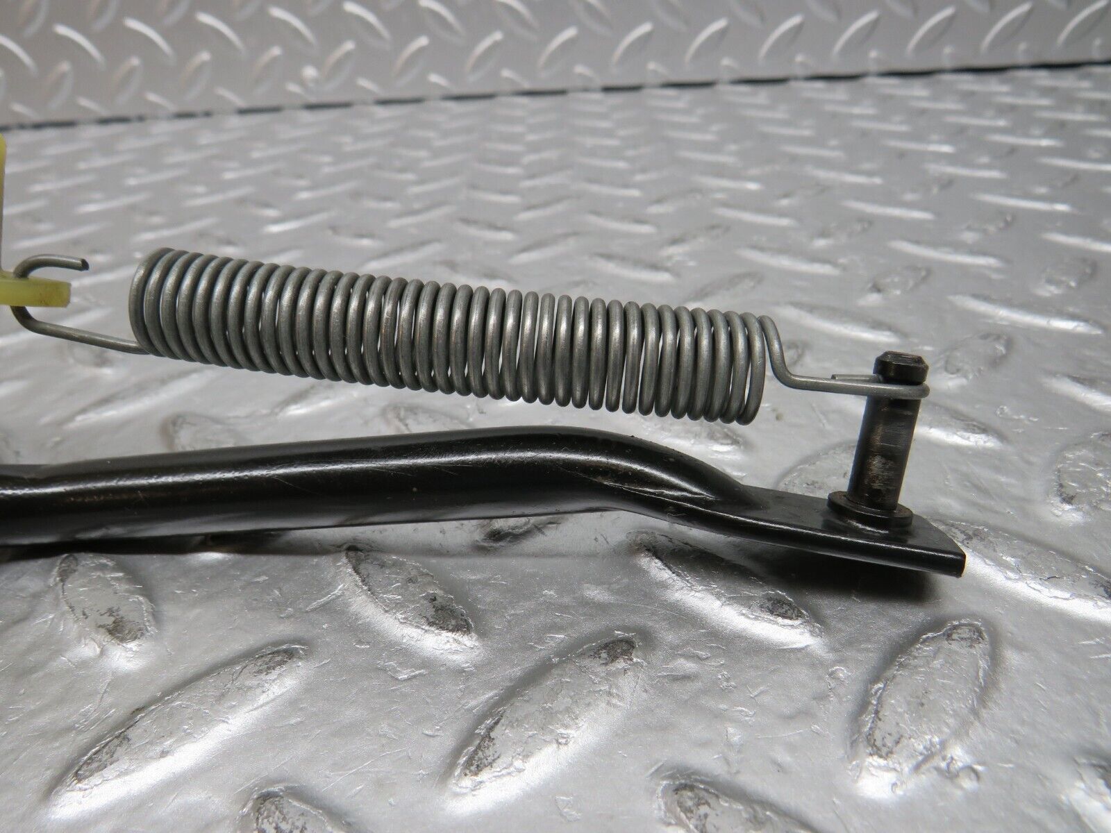 31734 Mercedes-Benz W201 190LE 1.8L Accelerator Pedal Linkage 2013010218