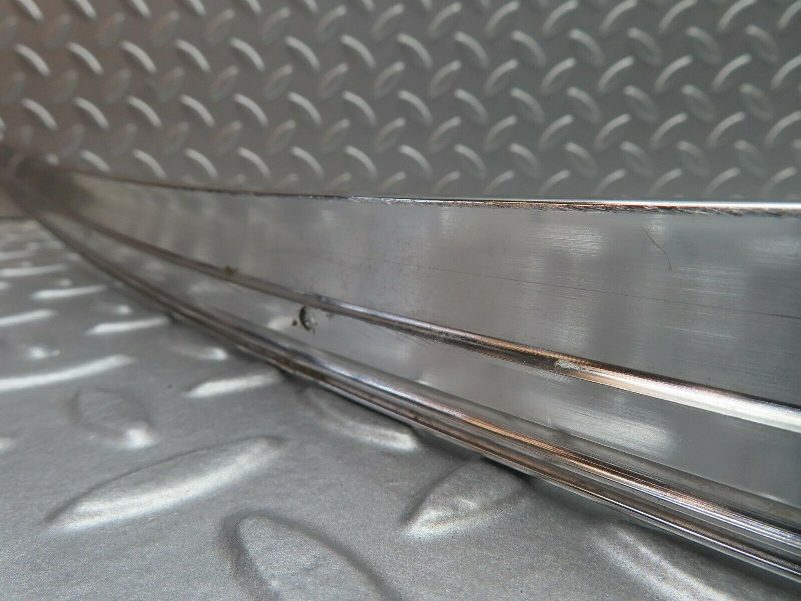 10146 Mercedes-Benz C123 230CE Coupe Roof Chrome Trim Left Side