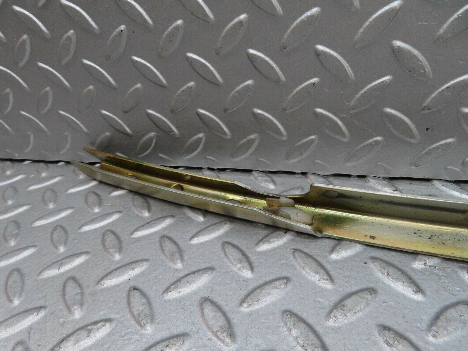 17159 Mercedes-Benz R129 300SL Coupe Left Door Front Window Channel