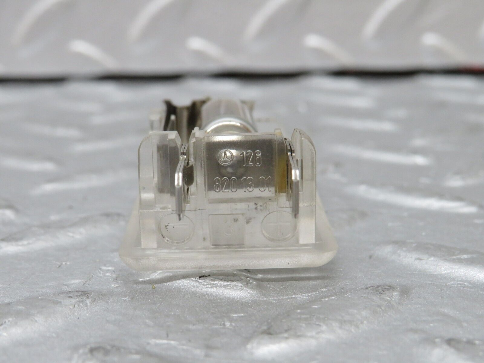 36052 Mercedes-Benz W126 420SE Glove Box Light 1268201301