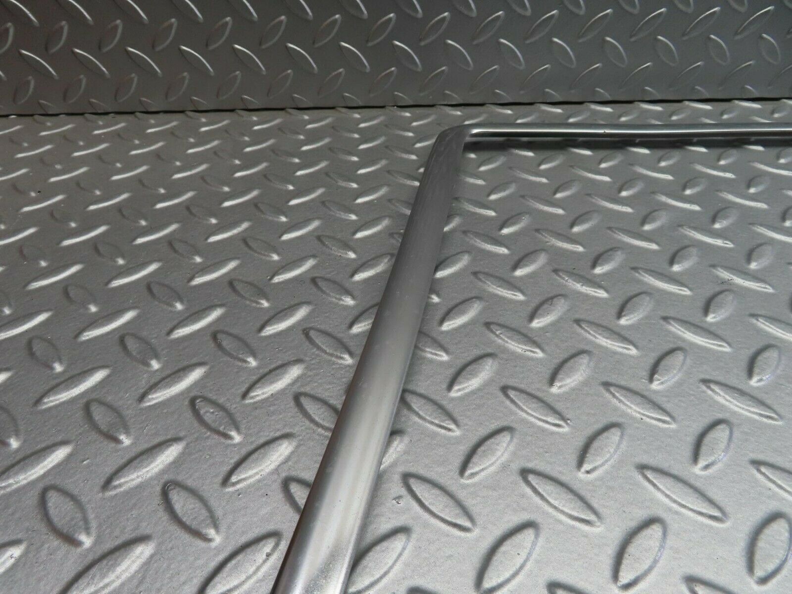 10143 Mercedes-Benz C123 230CE Coupe Front Windscreen Chrome Trim