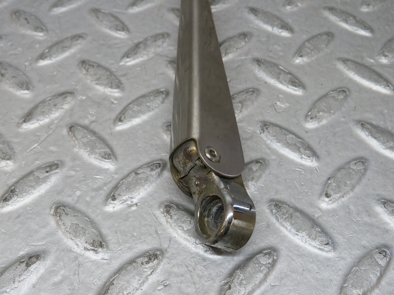 35742 Mercedes-Benz W108 Chrome Windscreen Wiper Arm Right