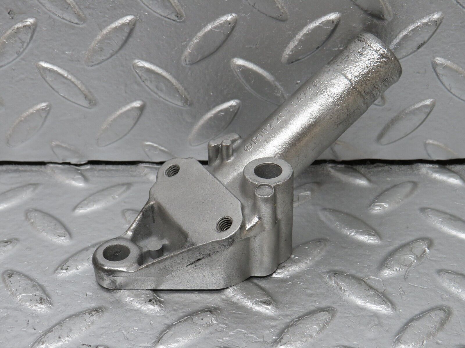 33739 Mercedes-Benz W201 190E 2.0L Coolant Pipe 1022030473