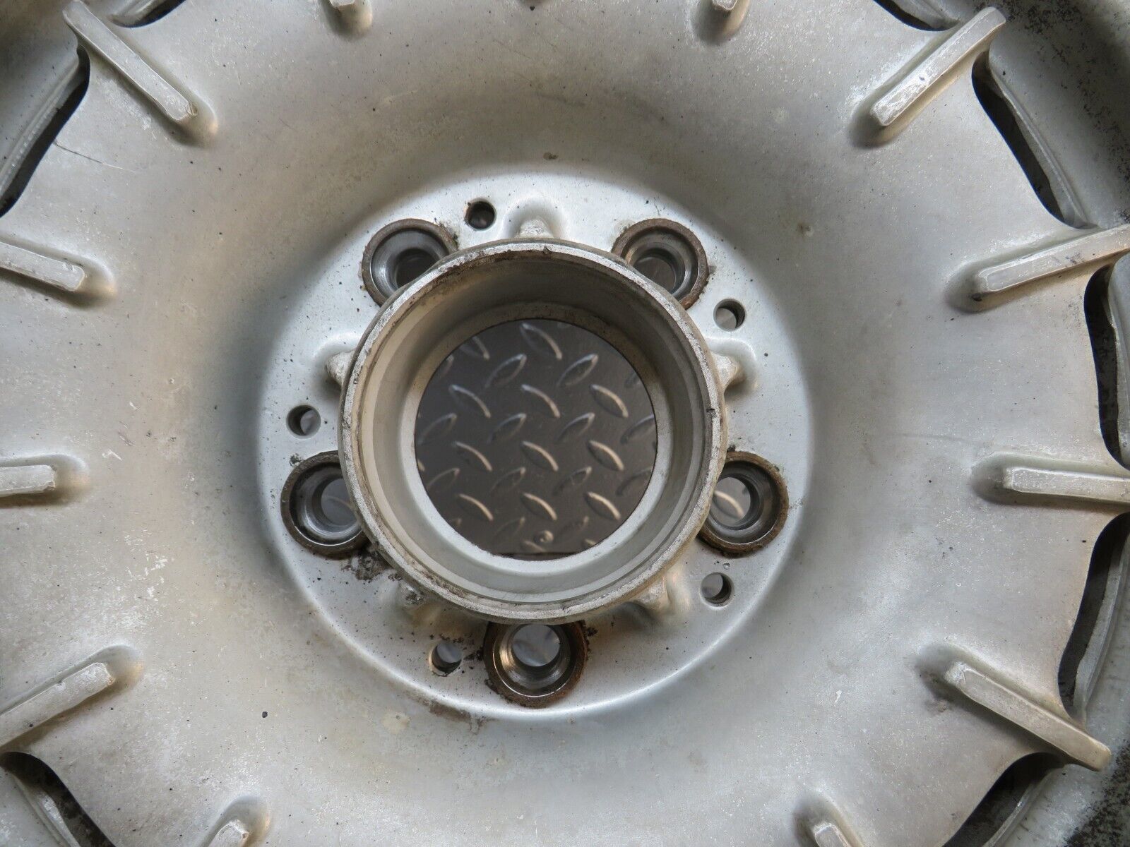 32226 Mercedes-Benz W123 Alloy Wheel Mexican Hat 5.5Jx14H2 ET30 1234001702