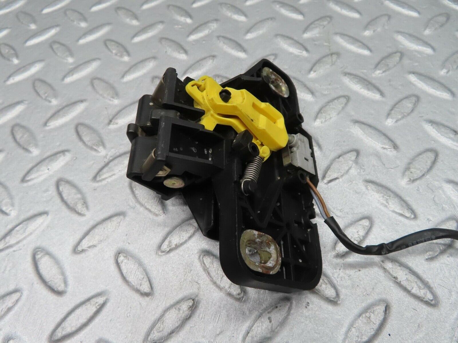 12008 Mercedes-Benz R129 300SL Coupe Trunk Lock 1298201810