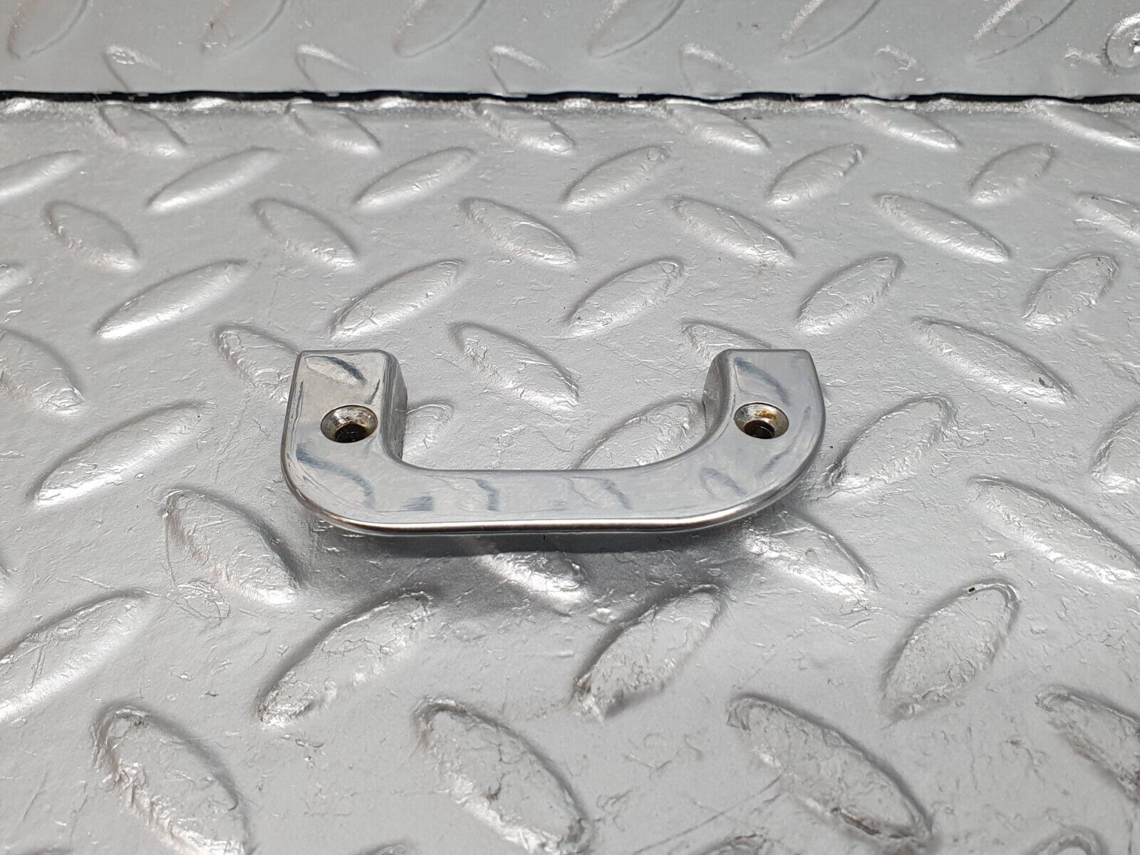 40897 Mercedes-Benz W126 300SE Interior Chrome Door Latch Trim Left 1237230124