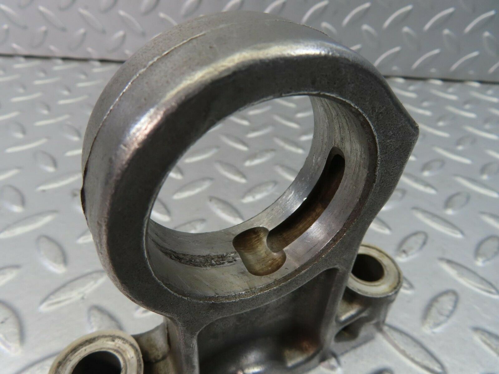 8989 Mercedes-Benz W110 Camshaft Tower Bearing 1800514016 48 mm