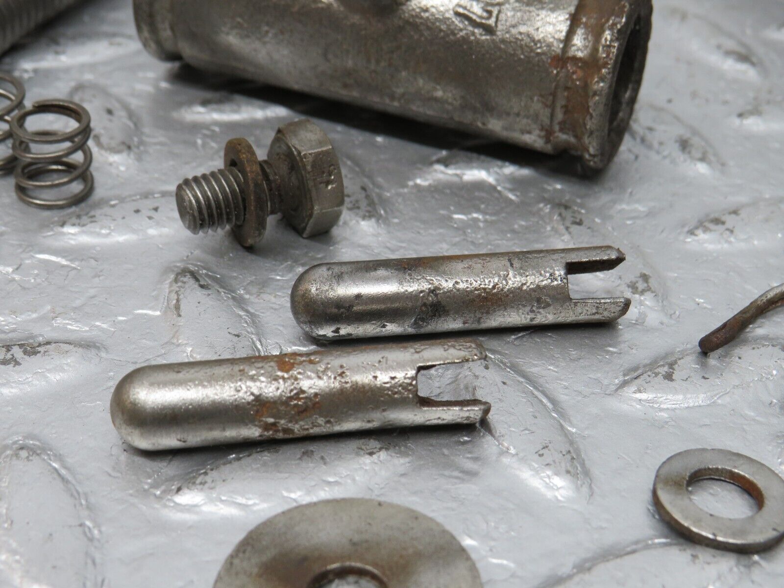 40504 Mercedes-Benz W110 230 Rear Brake Shoes Accessories Left And Right