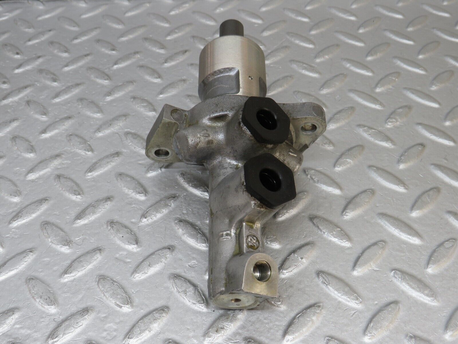 36031 Mercedes-Benz W126 420SE Brake Master Cylinder ATE