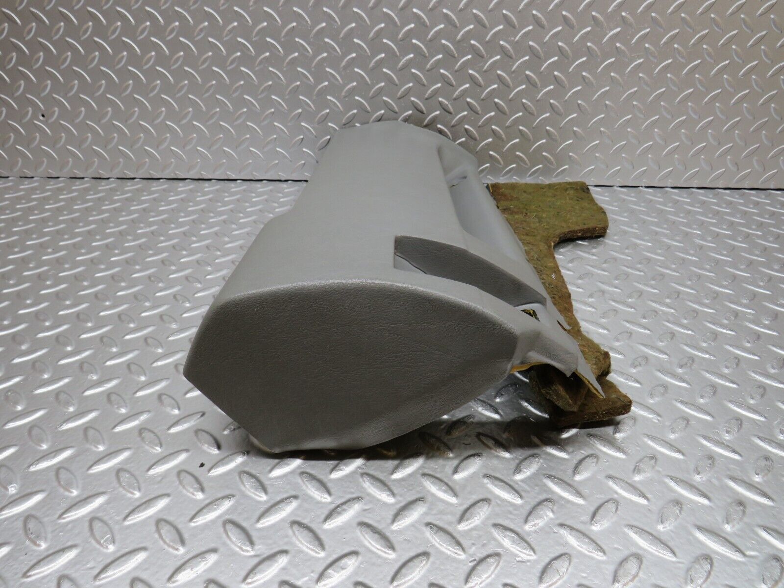 31342 Mercedes-Benz S124 220TE Wagon Under Dash Panel Left Side Grey