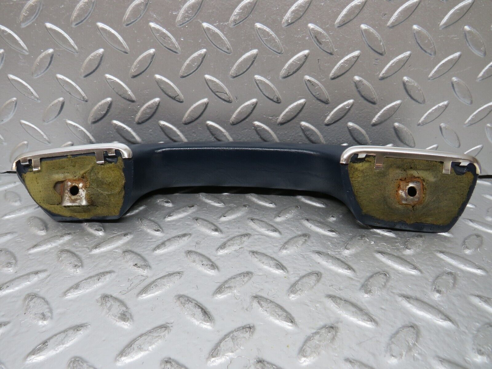 26859 Mercedes-Benz W123 240D Interior Door Handle Rear Left Blue 1239701901