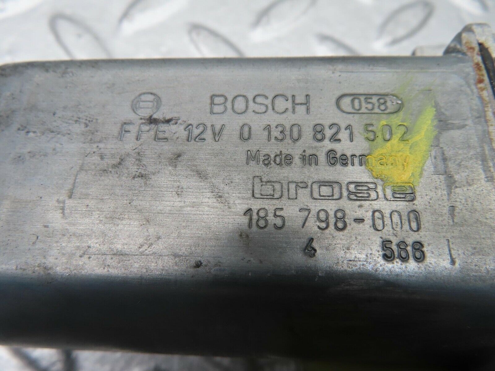 14976 Mercedes-Benz W140 S320 Rear Left Window Regulator Motor 0130821502