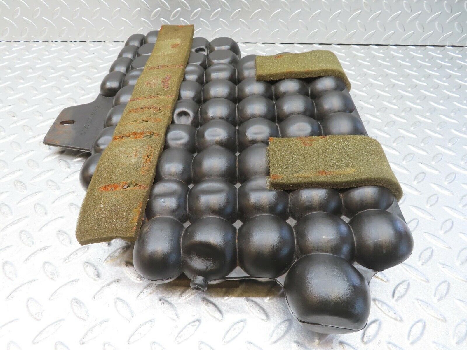 13487 Mercedes-Benz W123 200 Vacuum Reservoir Tank 1238001419