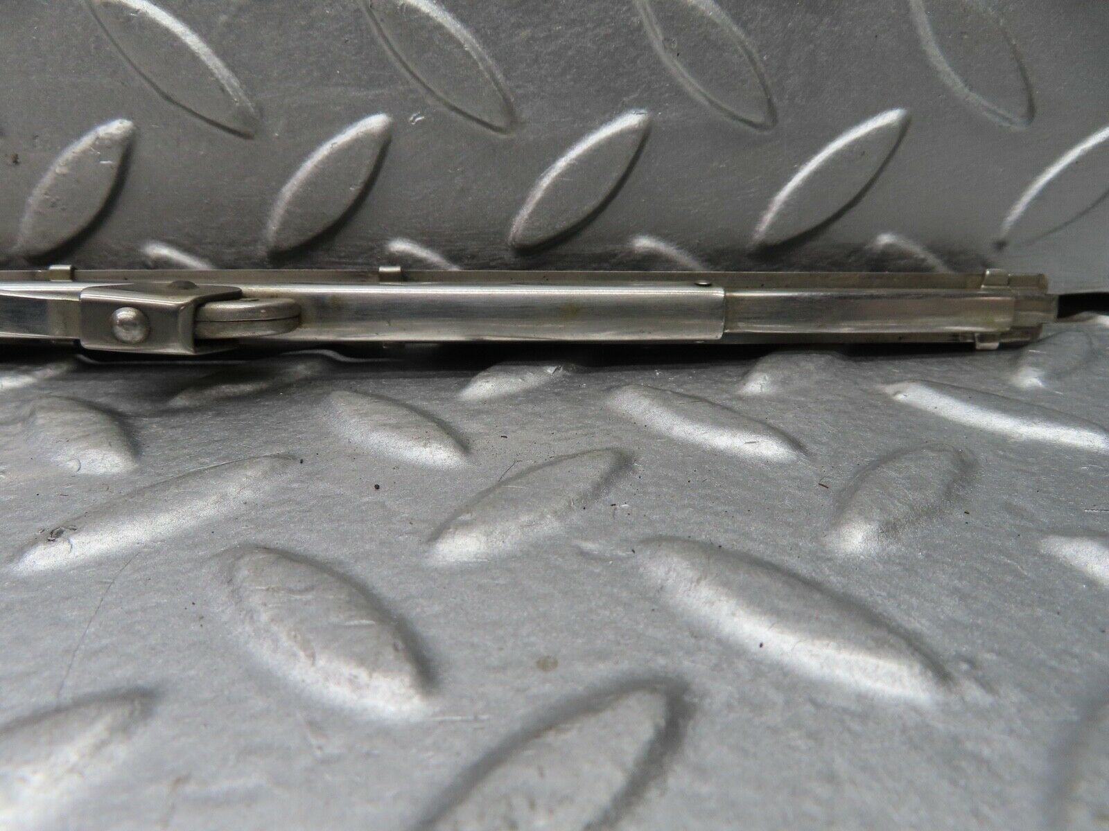 18683 Mercedes-Benz W120 W121 Ponton Wiper Arm