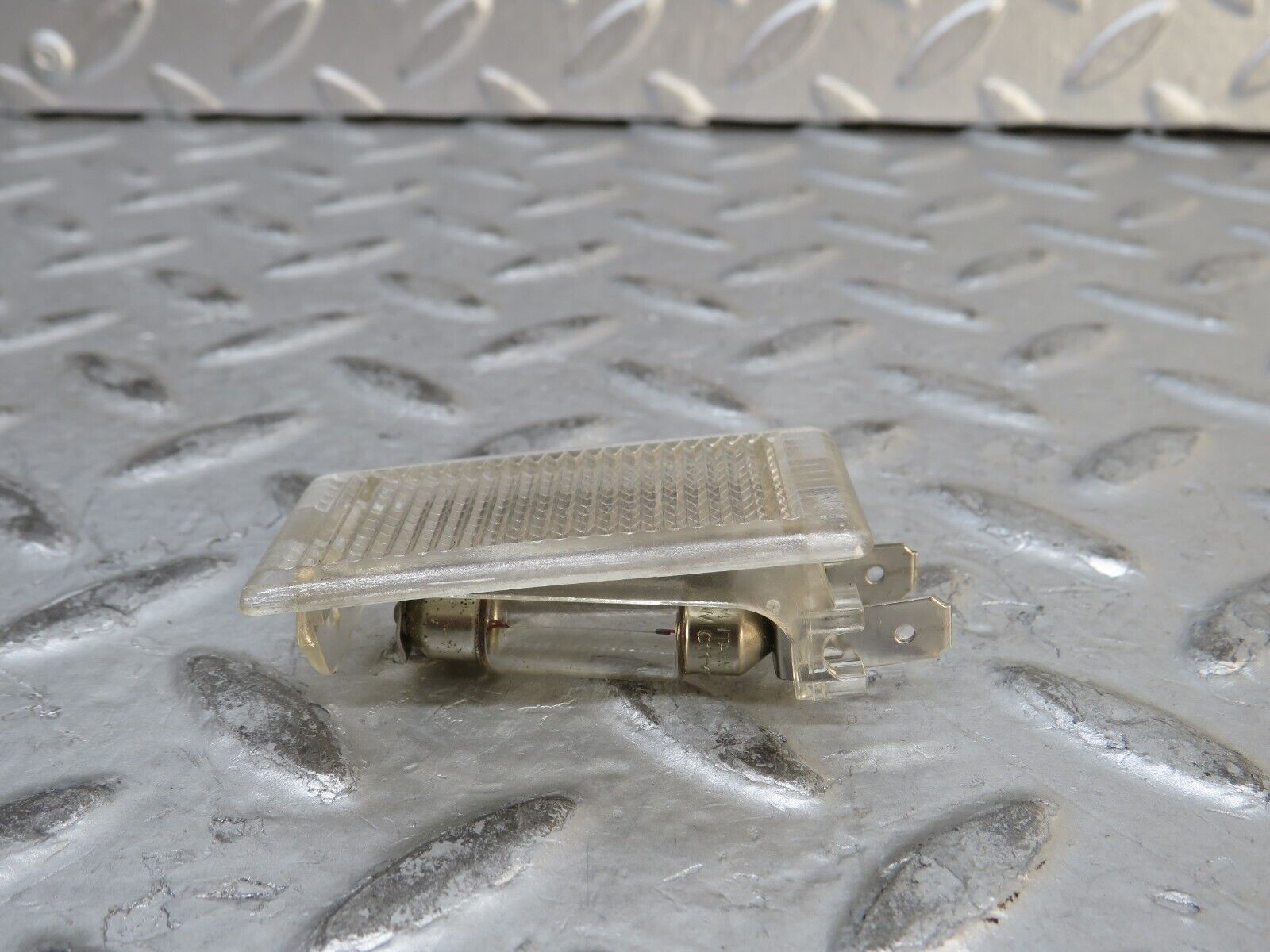 28794 Mercedes-Benz W123 230E Glove Box Light