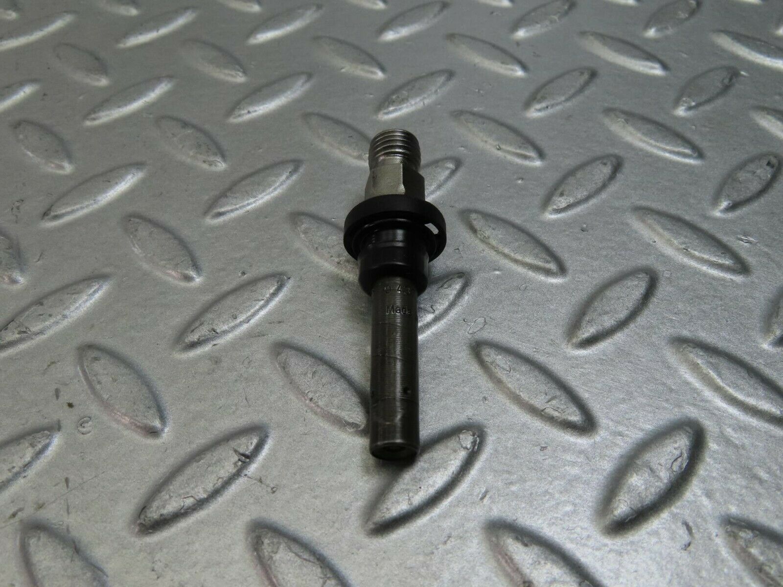 9463 Mercedes-Benz C124 300CE Coupe Fuel Injector Bosch 0437502010