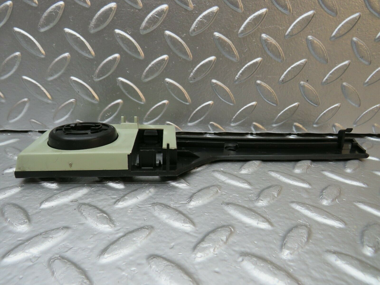 22348 Mercedes-Benz C124 E220 Coupe Headlight Switch Cover Trim Surround