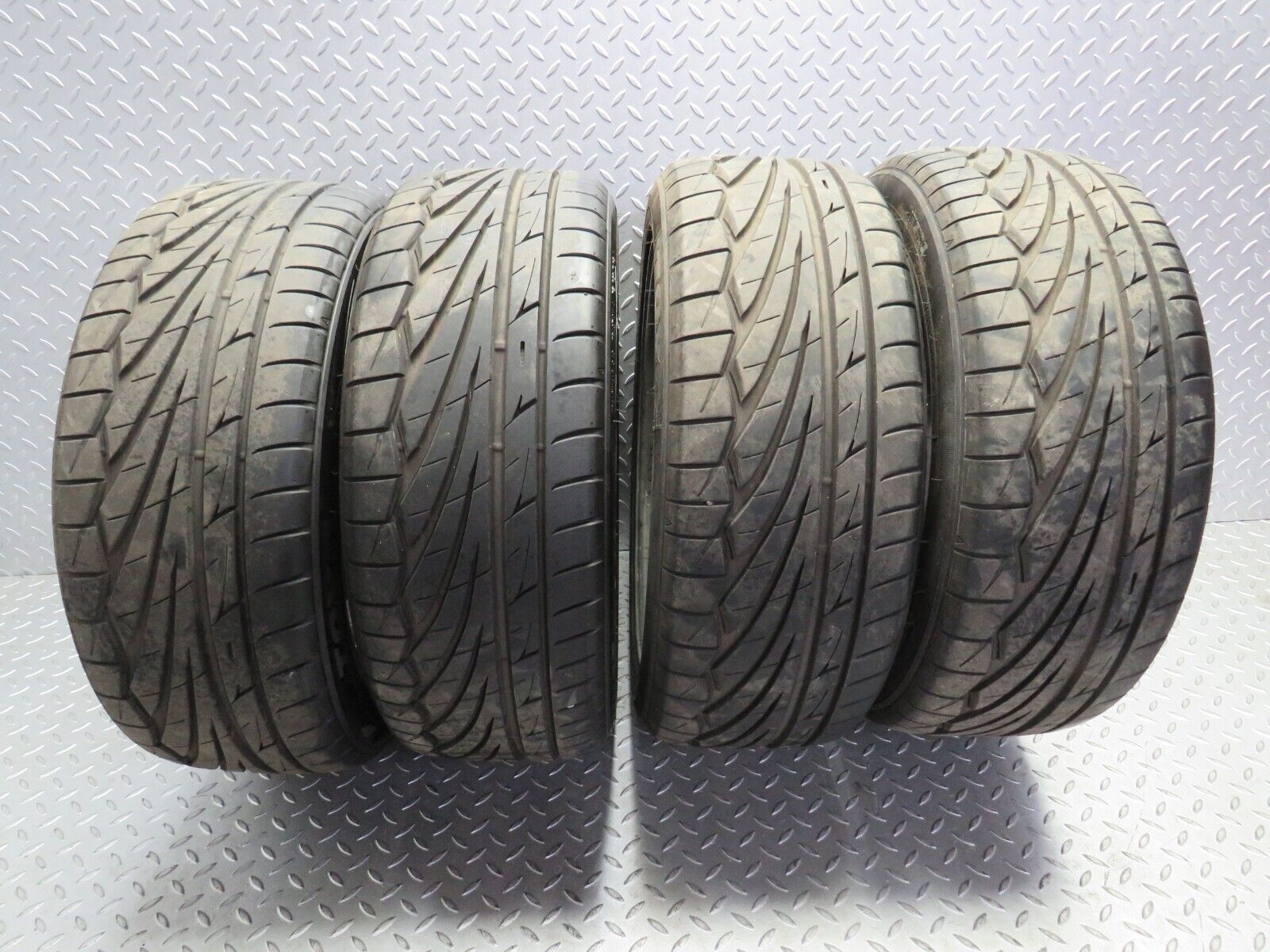 30424 Mercedes-Benz Alloy Wheel Set 7.5Jx17H2 ET35