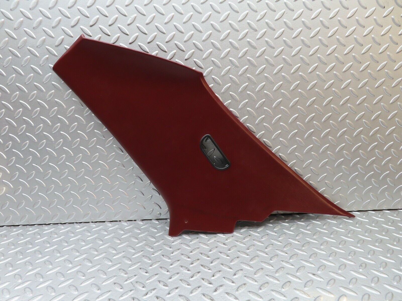 21475 Mercedes-Benz W126 300SE C Pillar Cover Right Side Red 1266950444