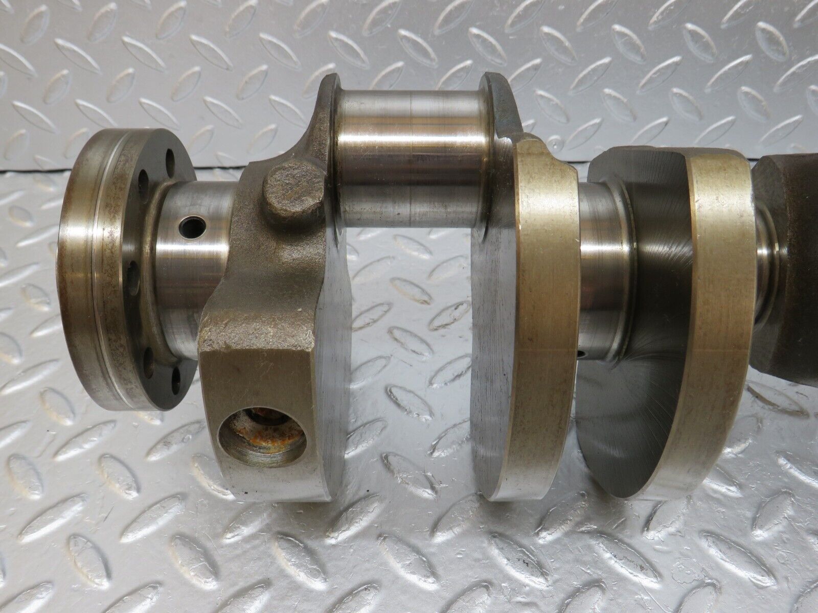 34543 Mercedes-Benz C126 380SEC Coupe Crankshaft 1160312201