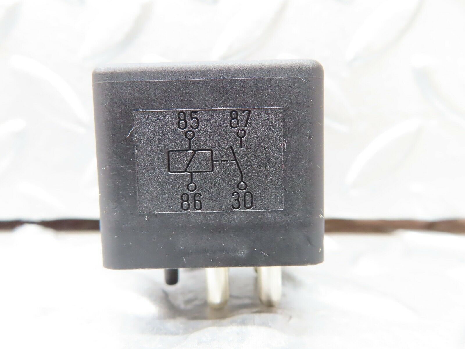 19716 Mercedes-Benz C140 CL420 Coupe ABS Relay 0015426519