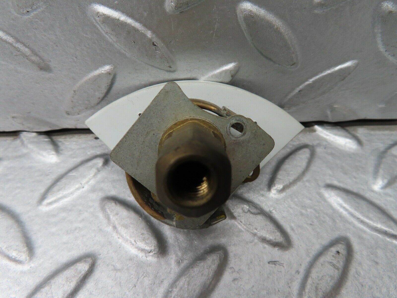 18346 Mercedes-Benz W115 Oil Pressure Gauge