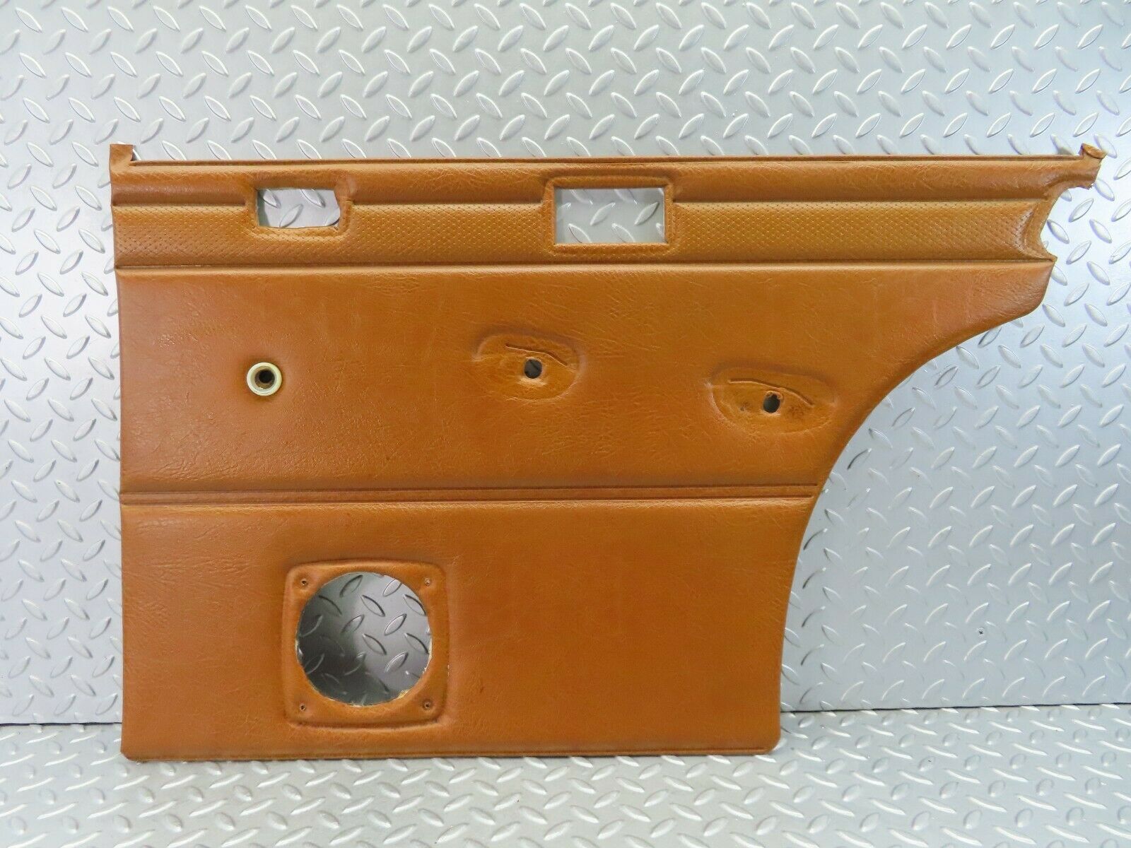 7962 Mercedes-Benz W115 220D Rear Right Door Card