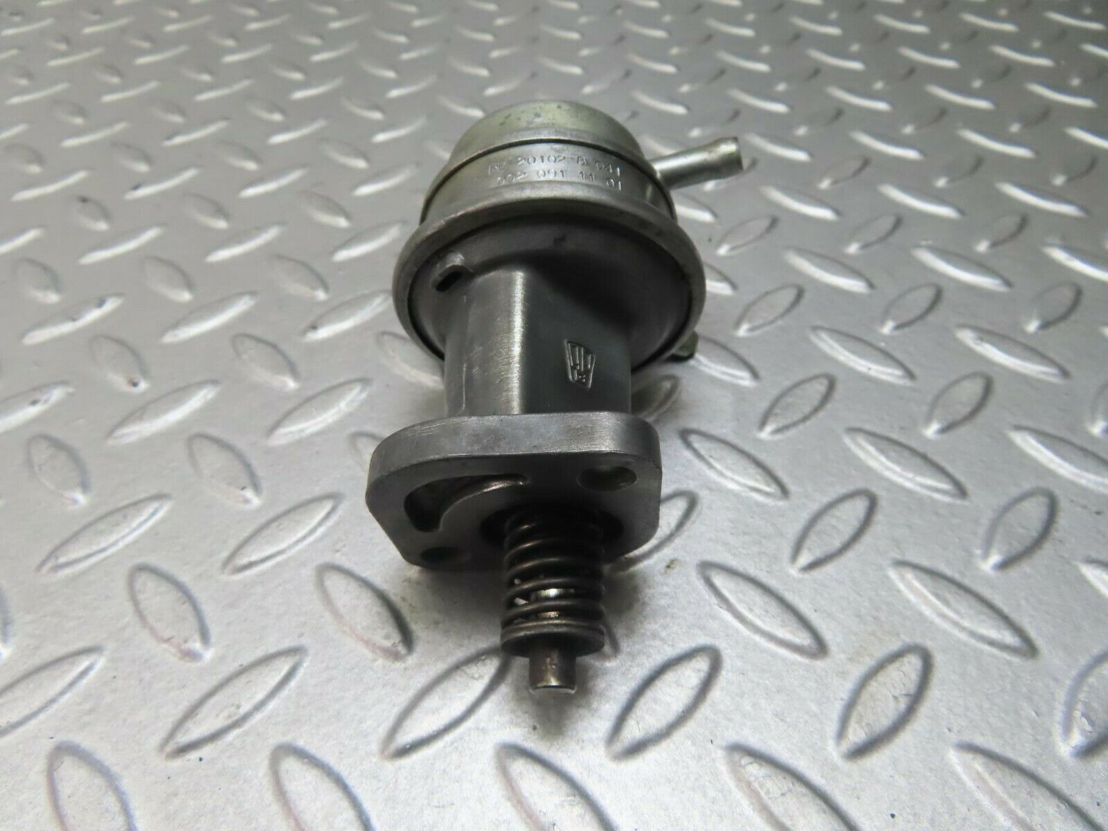 8814 Mercedes-Benz W108 Fuel Pump 0020911101