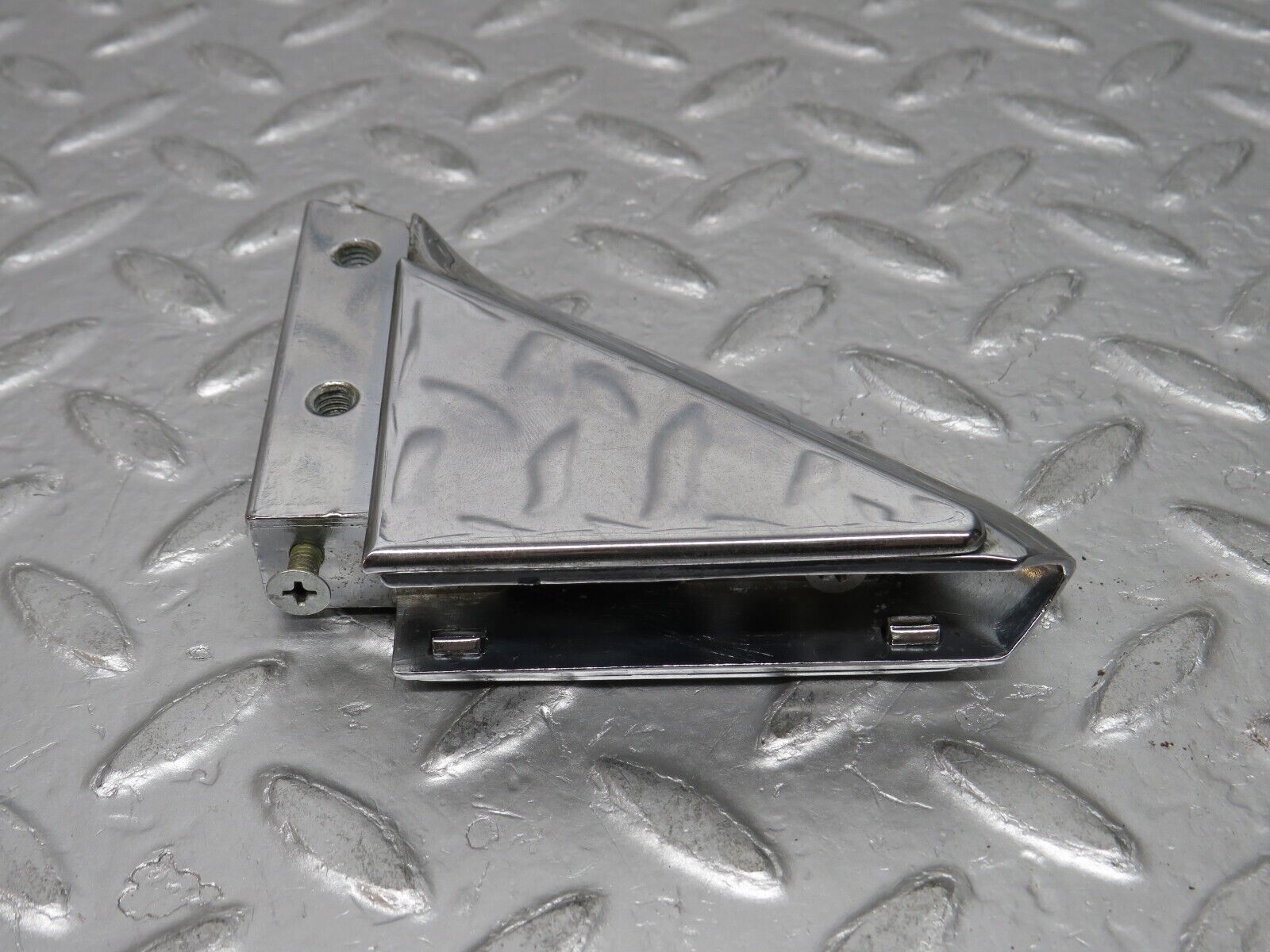 0703 Mercedes-Benz C107 350SLC Coupe Left Wing Mirror Triangle Chrome Bracket