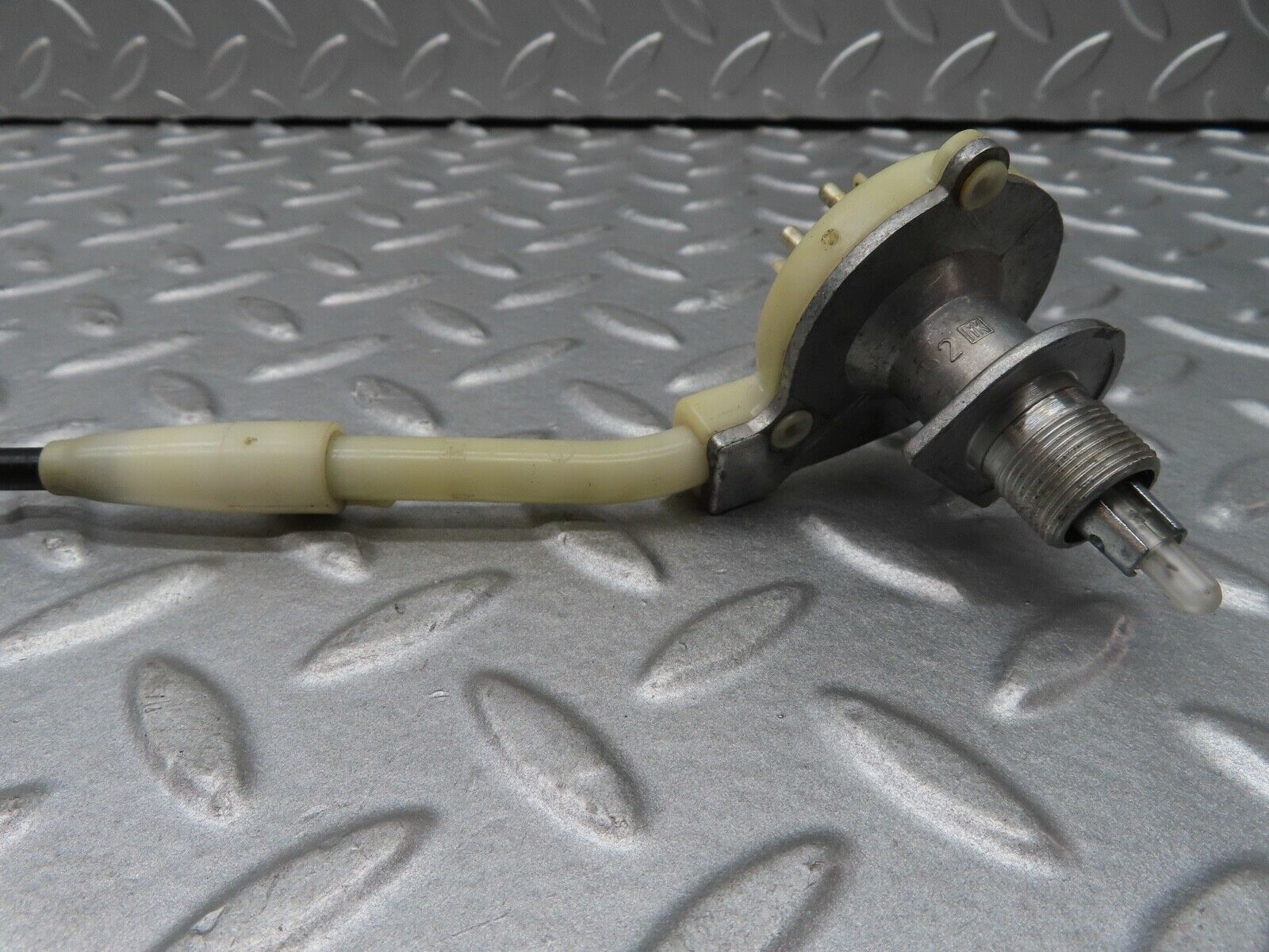 16889 Mercedes-Benz C123 280CE Coupe Heater Regulator