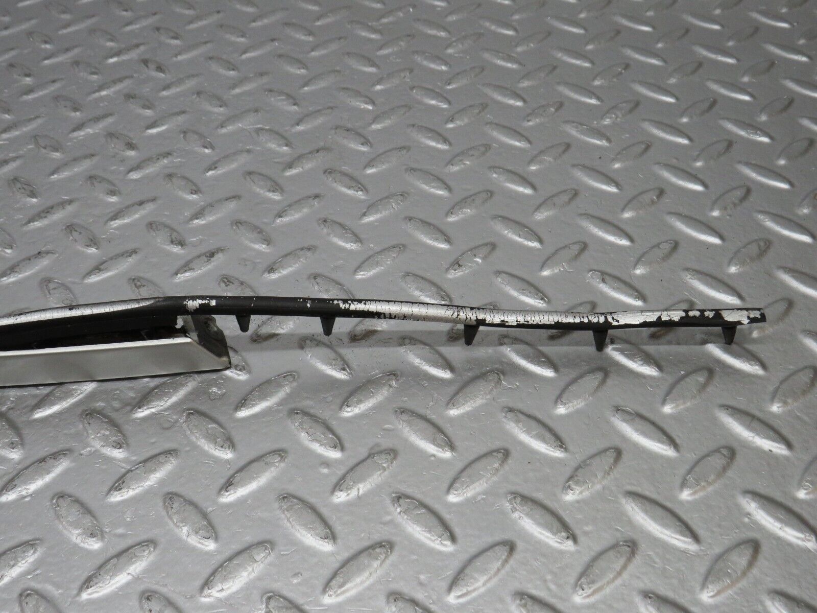 39694 Mercedes-Benz R129 320SL Coupe Right Headlight Lower Trim 1298260677 1298260877