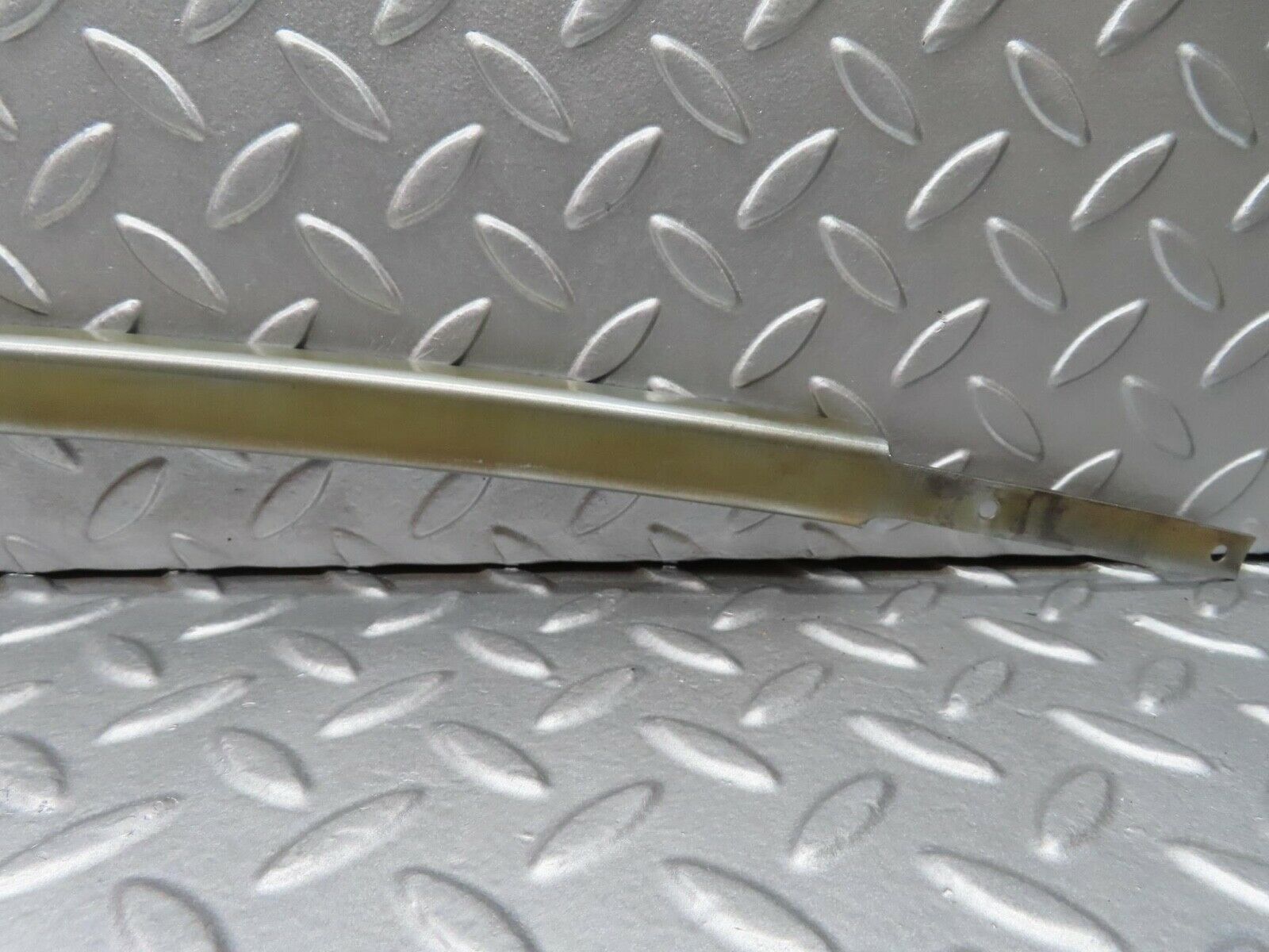 14057 Mercedes-Benz C107 280SLC Right Door Window Channel Front