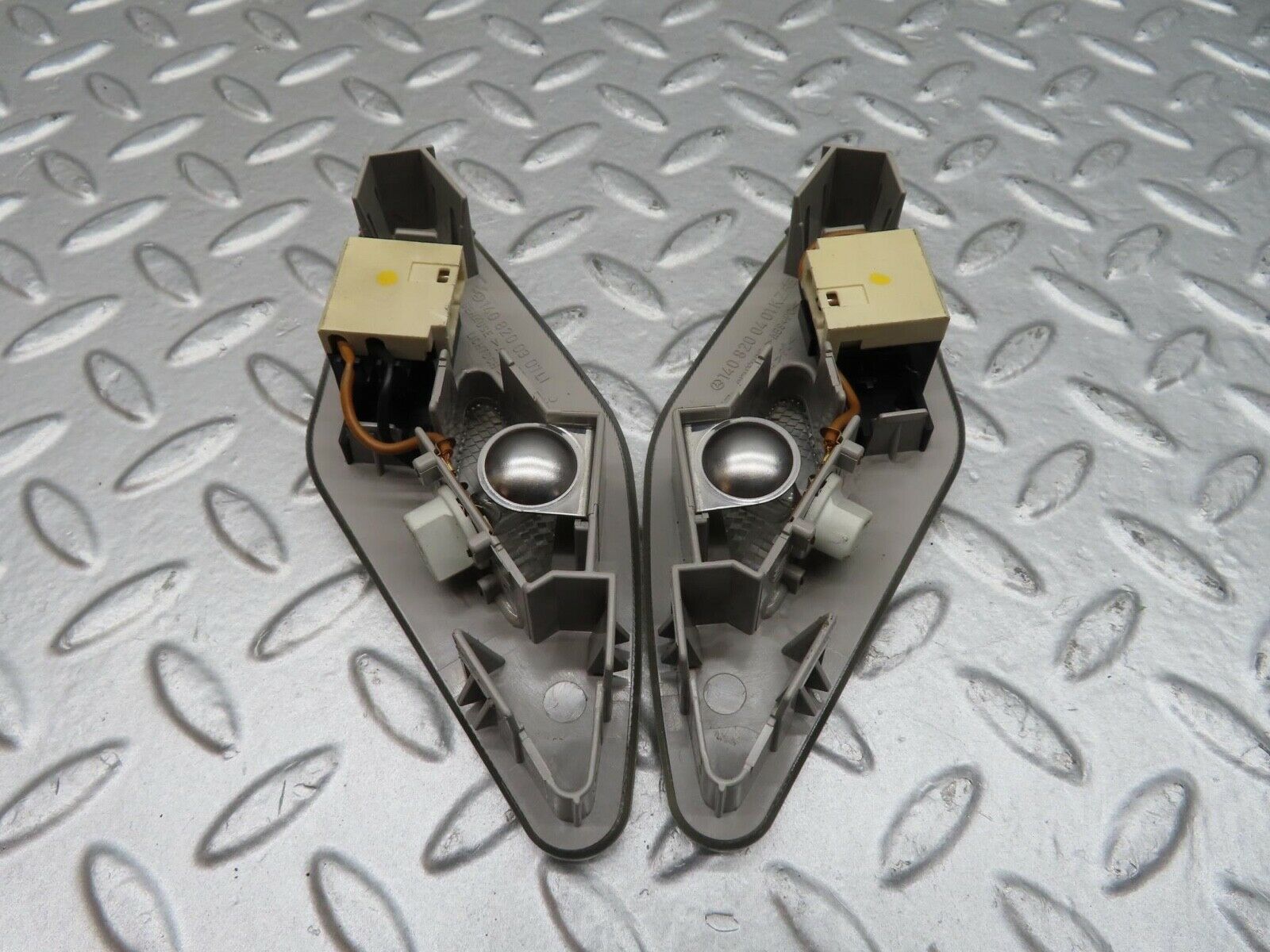 14939 Mercedes-Benz W140 S320 Rear Reading Light Pair 1408200301