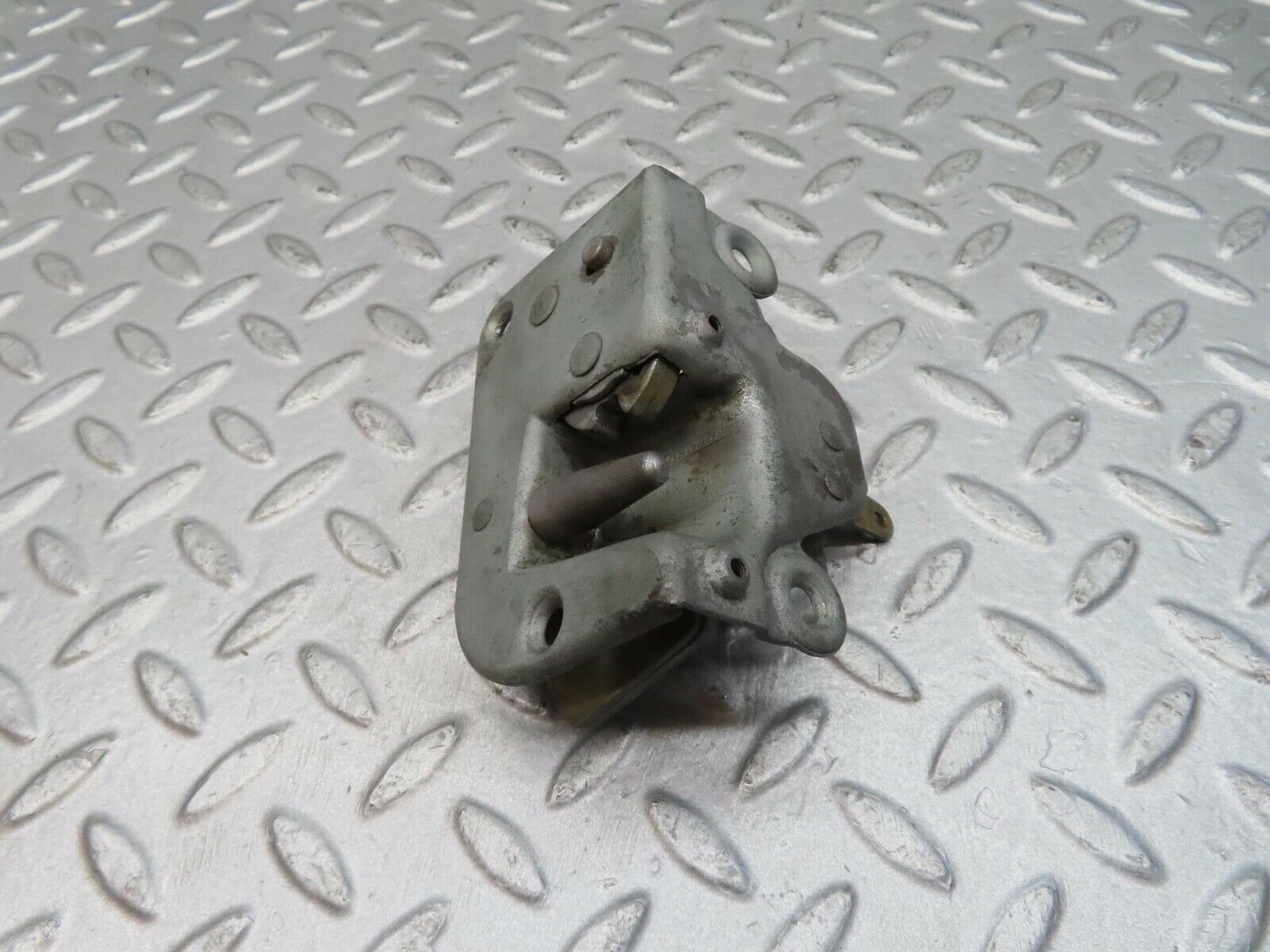 12349 Mercedes-Benz W108 280SE 3.5 Front Right Door Lock Mechanism