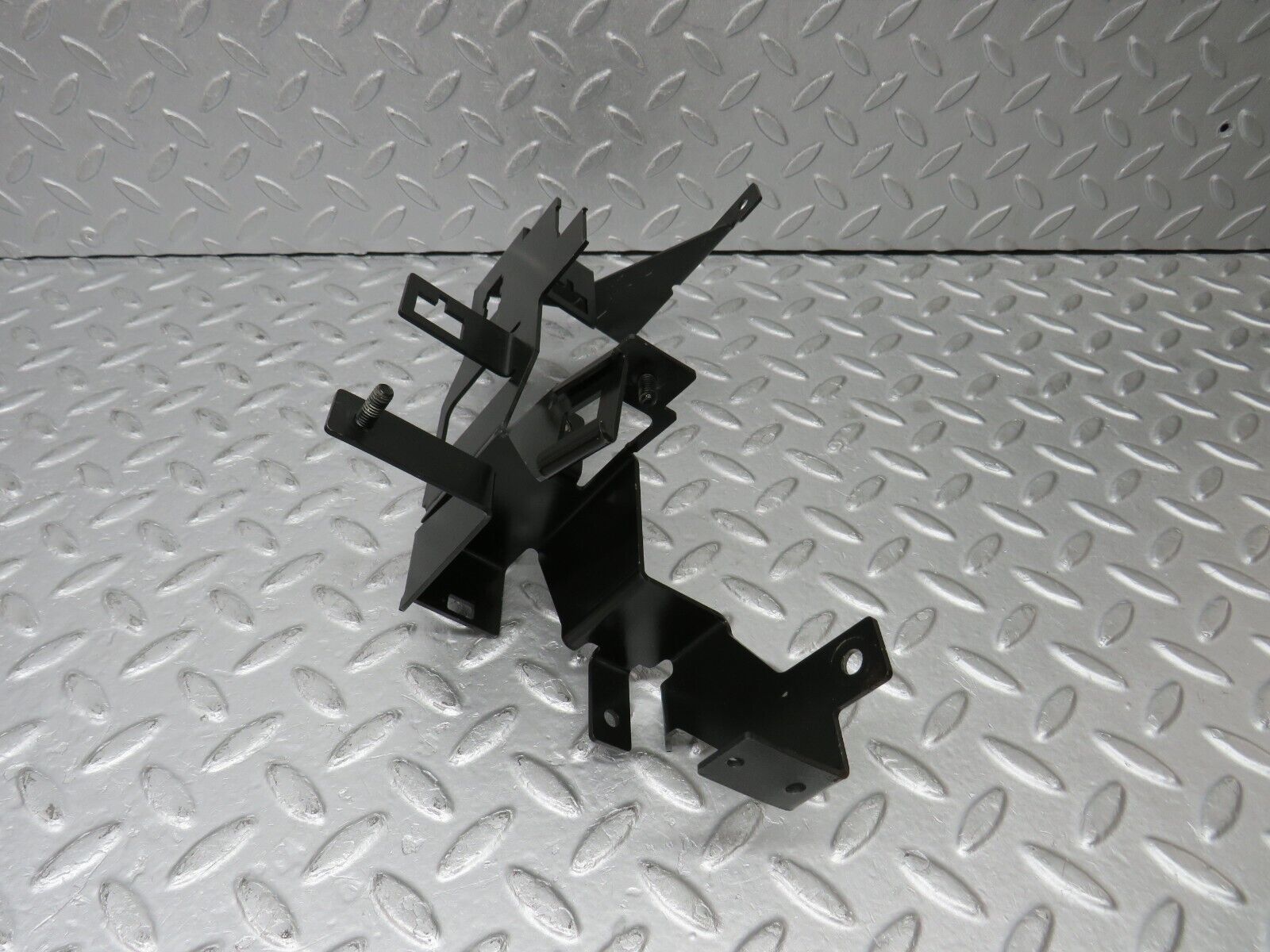 38429 Mercedes-Benz R129 280SL Coupe Relay Bracket