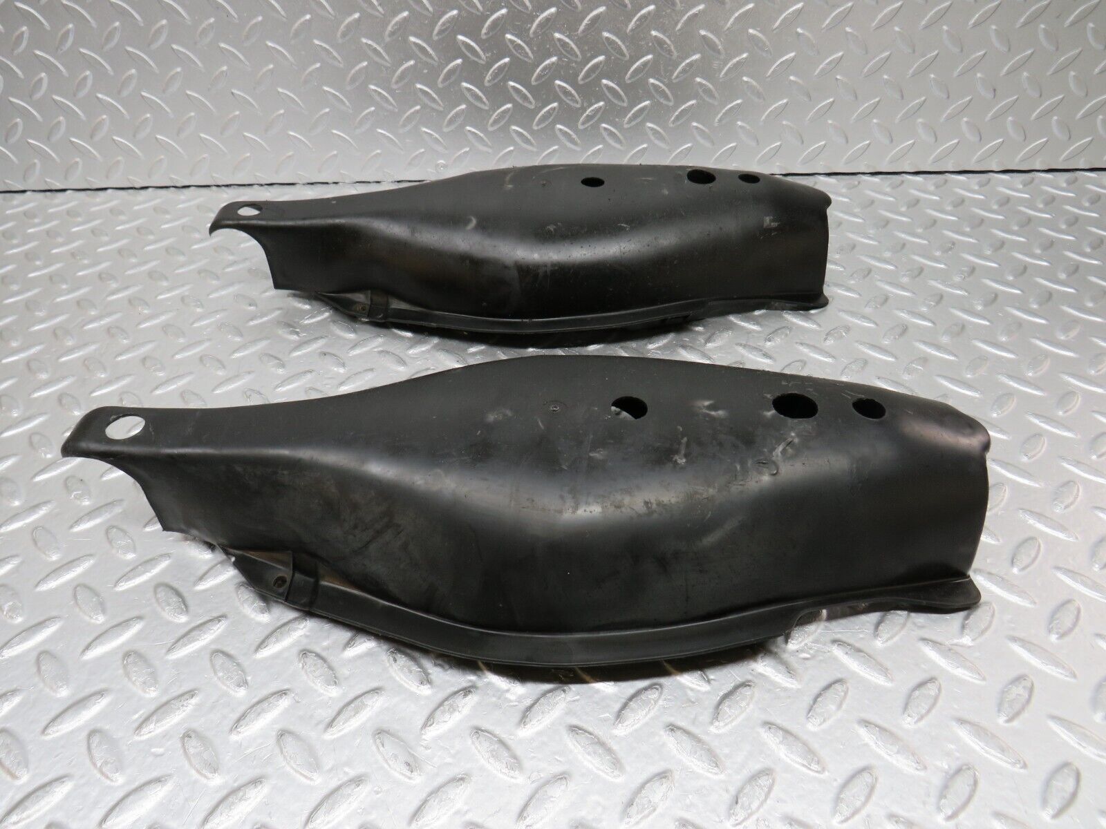 34793 Mercedes-Benz W210 320E Rear Control Arm Cover Pair 2033520088