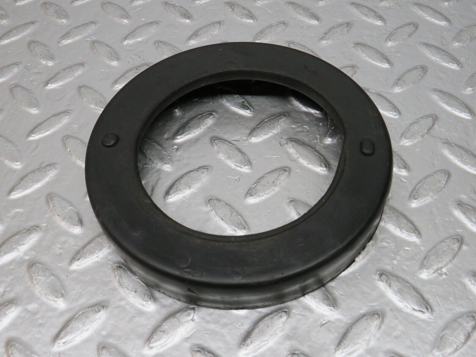 0805 Mercedes-Benz C107 350SLC Coupe Rubber Buffer Suspension Rear 1153251544