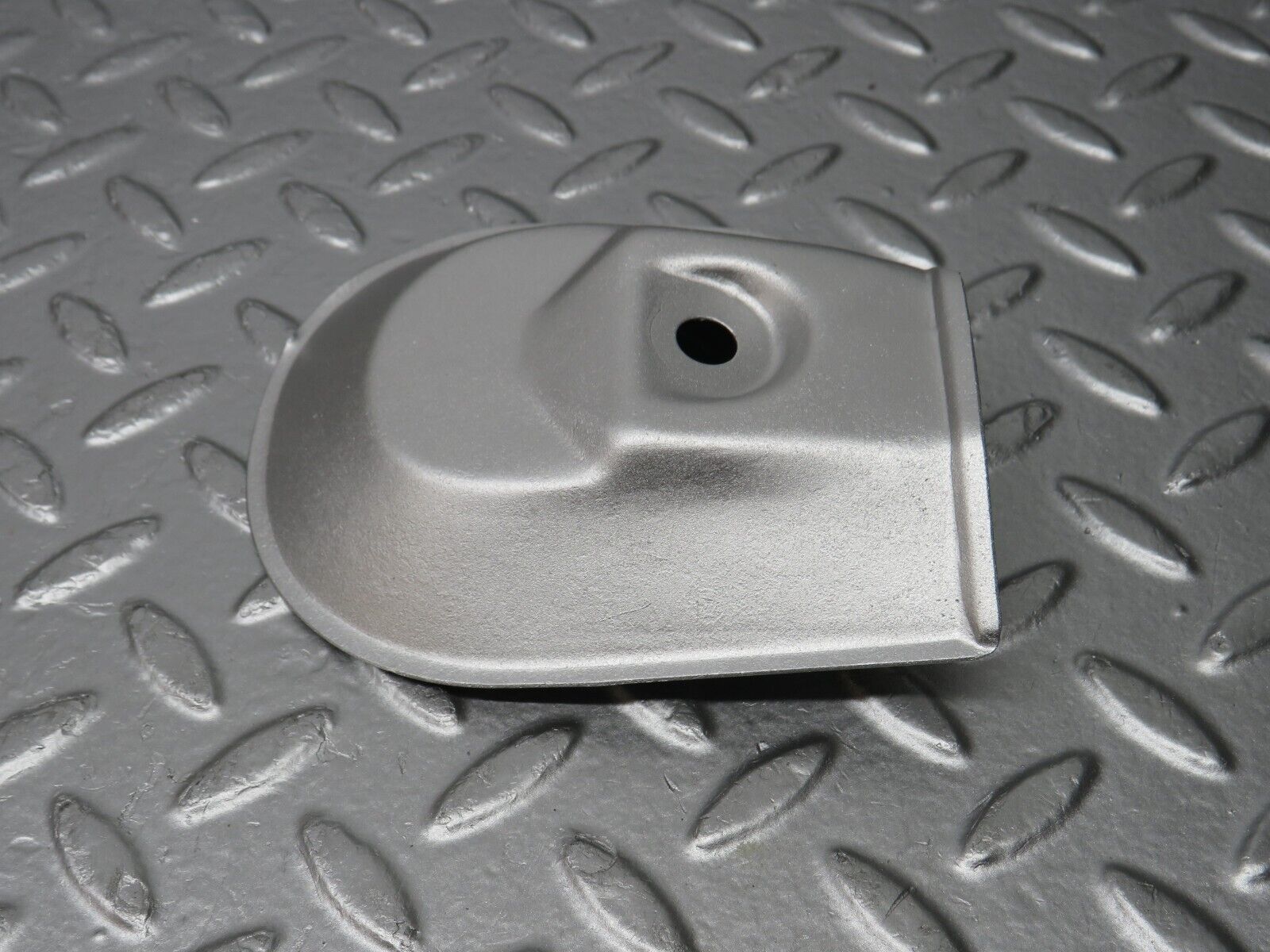 30904 Mercedes-Benz W201 190E 2.0L Engine Mount Bracket Heat Shield