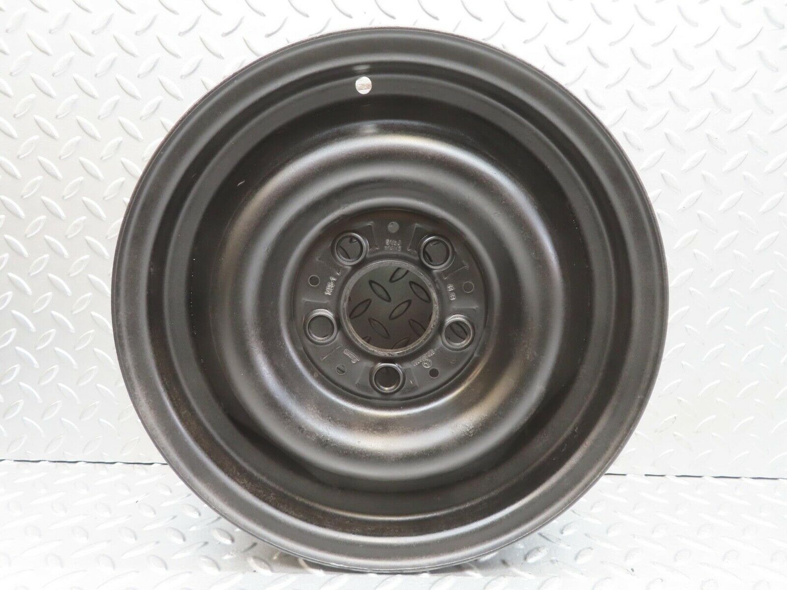13237 Mercedes-Benz Steel Wheel 5.5Jx14H2 ET30 5x112 1234000302