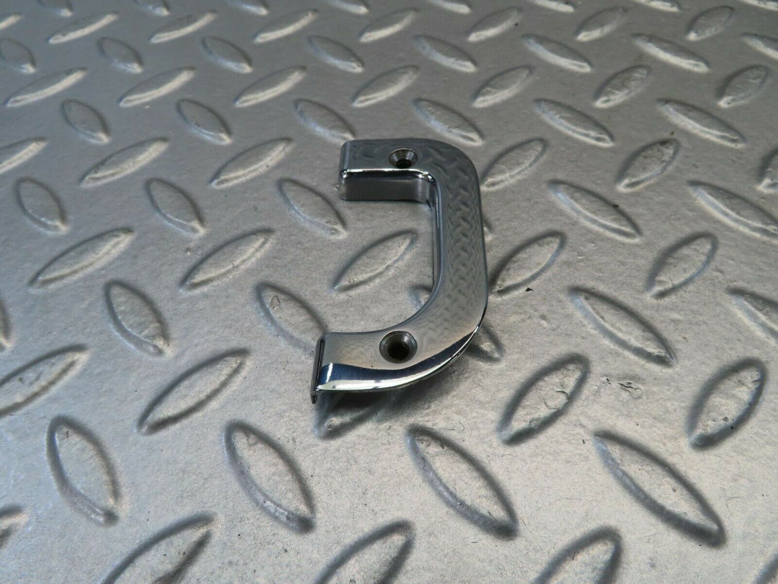 11596 Mercedes-Benz C123 230CE Coupe Right Chrome Door Latch Trim 1237230224