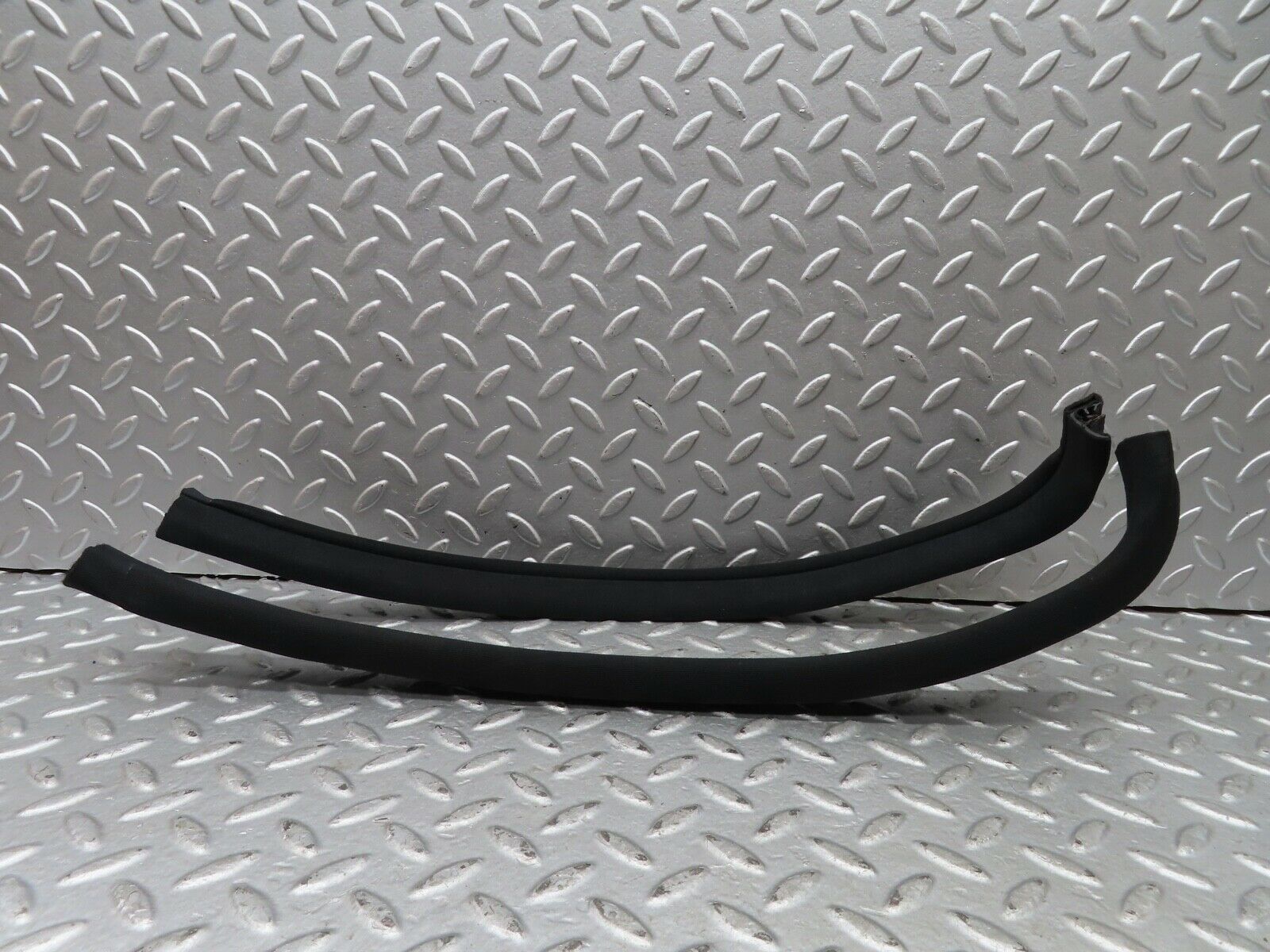 19331 Mercedes-Benz C140 CL420 Coupe Cloth Covered A Pillar Seal Pair