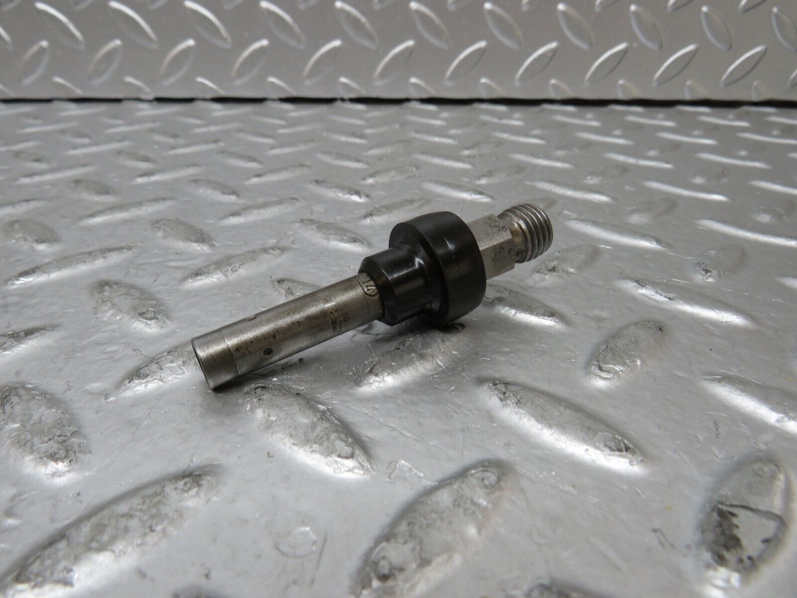 27428 Mercedes-Benz W123 280E Fuel Injector Bosch 0437502010