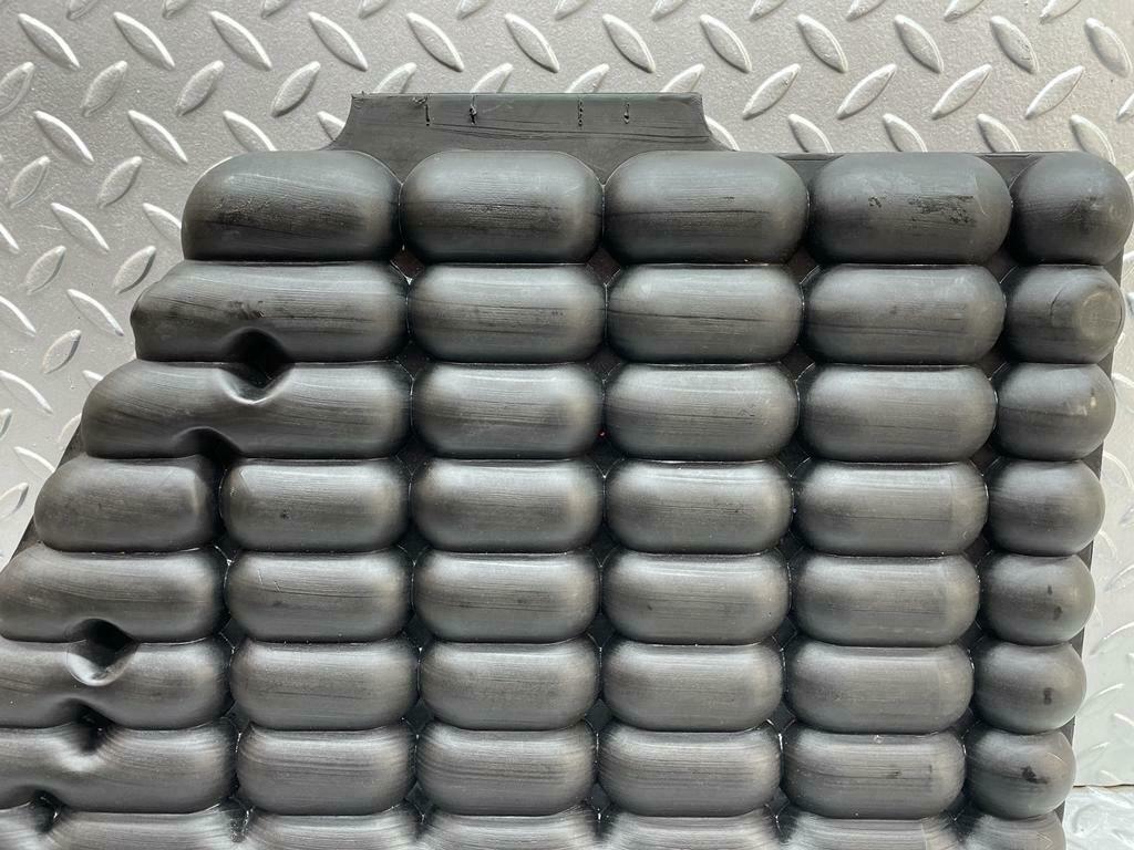 0176 Mercedes-Benz W116 350SE Vacuum Reservoir Tank